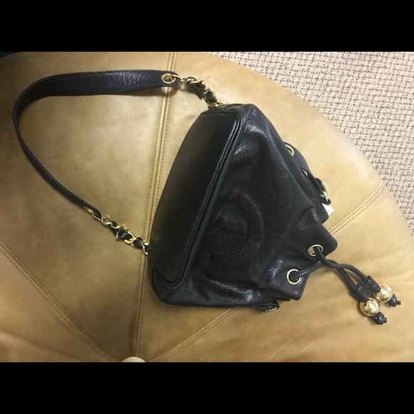 ❌TRADED❌Authentic Chanel vintage handbag - Picture 7 of 8